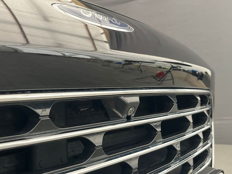 Ford Kuga 2.5 HEV 4X4 REZERVOVÁNO - fotka 44 z 70