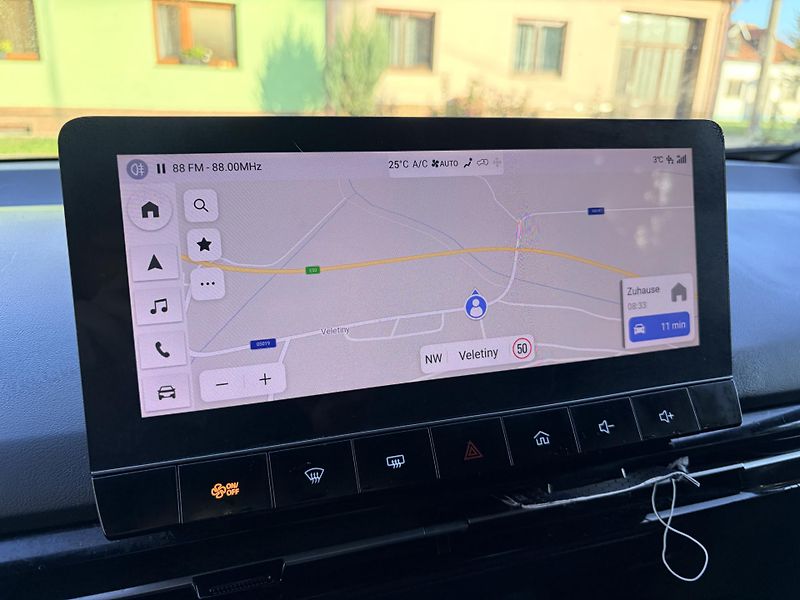 MG MG4 XPOWER 320kW 4x4 - fotka 27 z 41