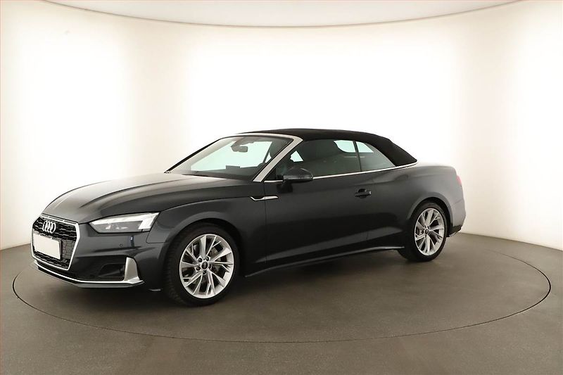 Audi A5 (2024) 40 TFSI - fotka 21 z 24