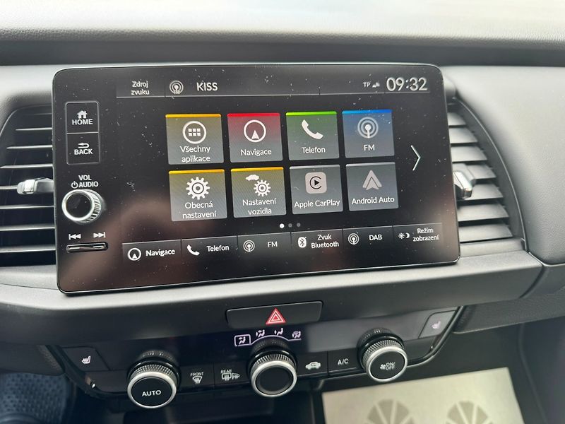 Honda Jazz (2026) CROSSTAR 1.5:eHEV SKLADEM - fotka 15 z 34