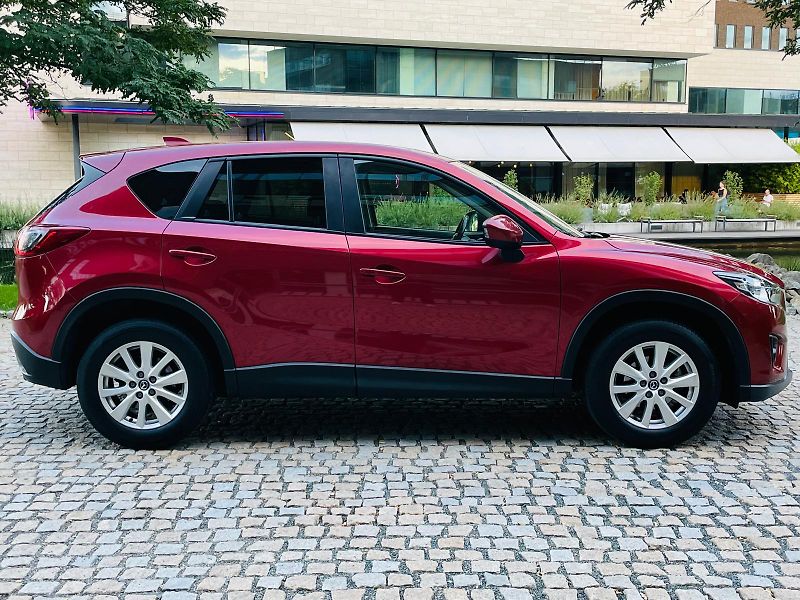 Mazda CX-5 2.0i MANUÁL 4x4 1MAJITEL TAŽNÉ - fotka 10 z 40