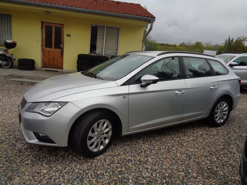 Seat Leon 1,6 TDI - fotka 3 z 13