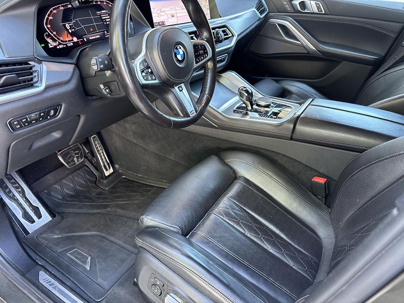 BMW X6 (2022) 3.0D XDRIVE, 210kW, DPH - fotka 9 z 17