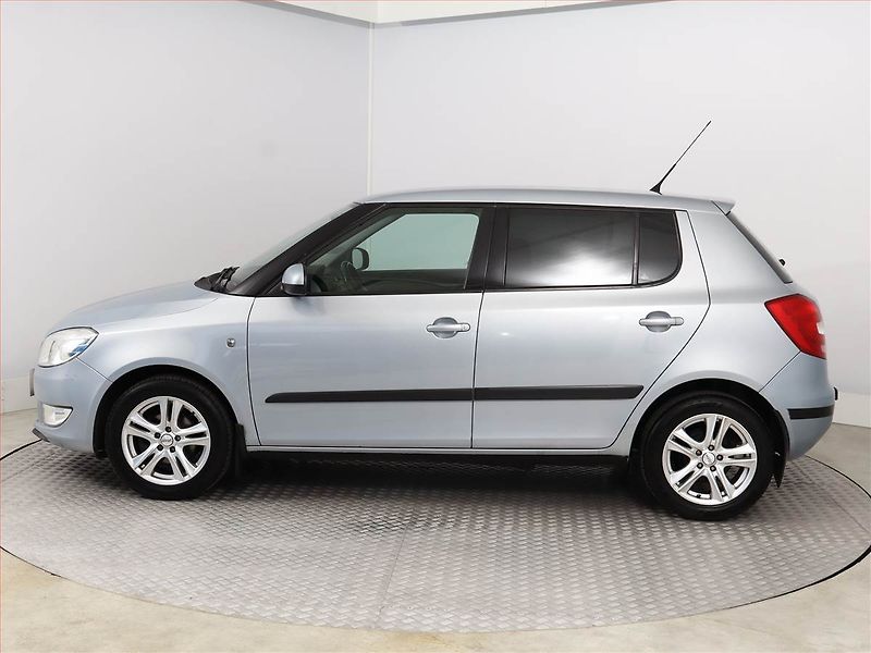 Škoda Fabia (2010) 1.2 12V, Tempomat - fotka 3 z 11