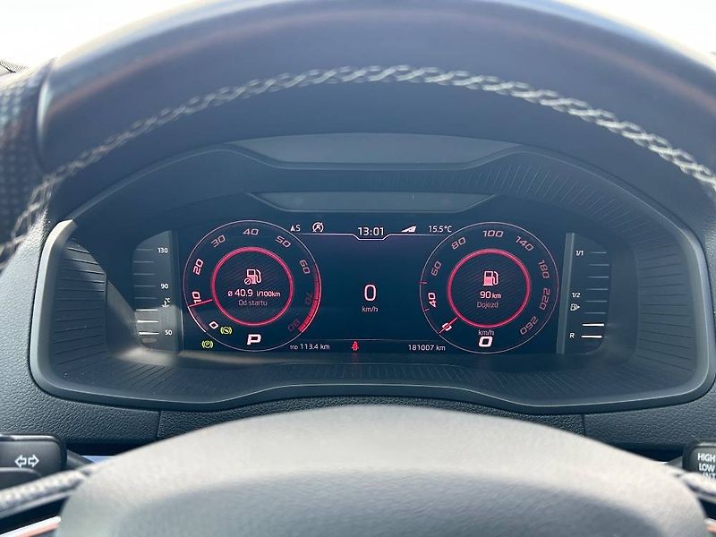 Škoda Karoq 2,0TSI 140kW Sportline 7DSG 4x - fotka 12 z 28