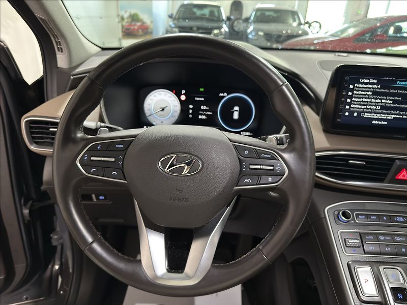 Hyundai Santa Fe 2,2   CRDI 4X4 PREMIUM 360 - fotka 9 z 37