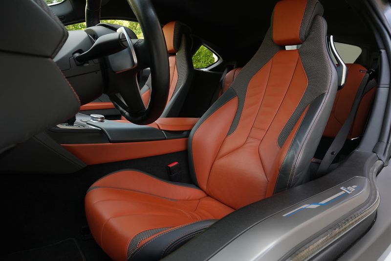 BMW i8 Coupe, Facelift, Lasery - fotka 24 z 28