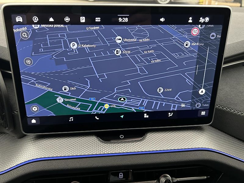 Škoda Kodiaq 2.0 TDI 4x4 SportLine - fotka 16 z 26