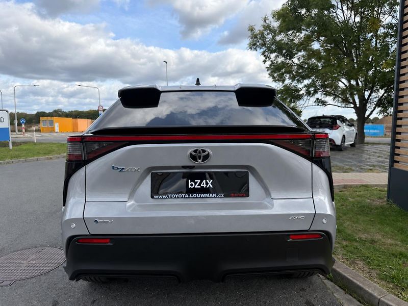 Toyota bZ4X Executive 73.1 kWh - fotka 5 z 5