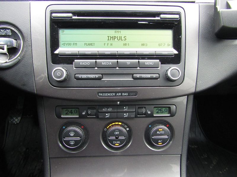 Volkswagen Passat (2008) 1.4 TSI 90kW - fotka 33 z 42