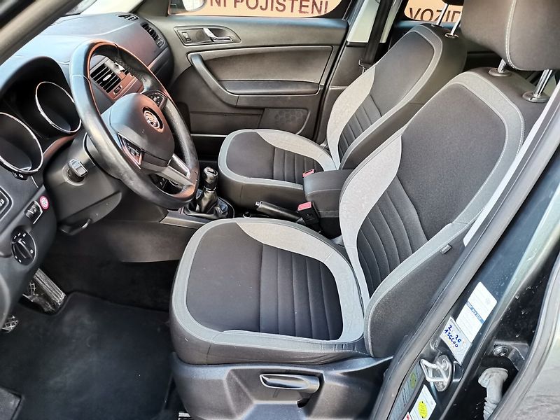 Škoda Yeti (2016) 2.0TDi 110kw Joy XEN PDC - fotka 10 z 26