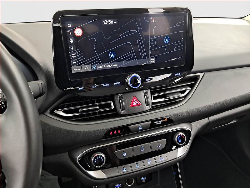 Hyundai i30 (2026) 1.0 T-GDI, COMFORT, DPH - fotka 12 z 19