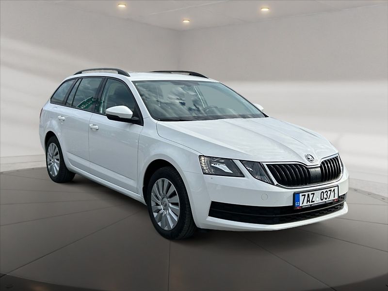 Škoda Octavia 1,6 TDI 85 Active - fotka 1 z 11