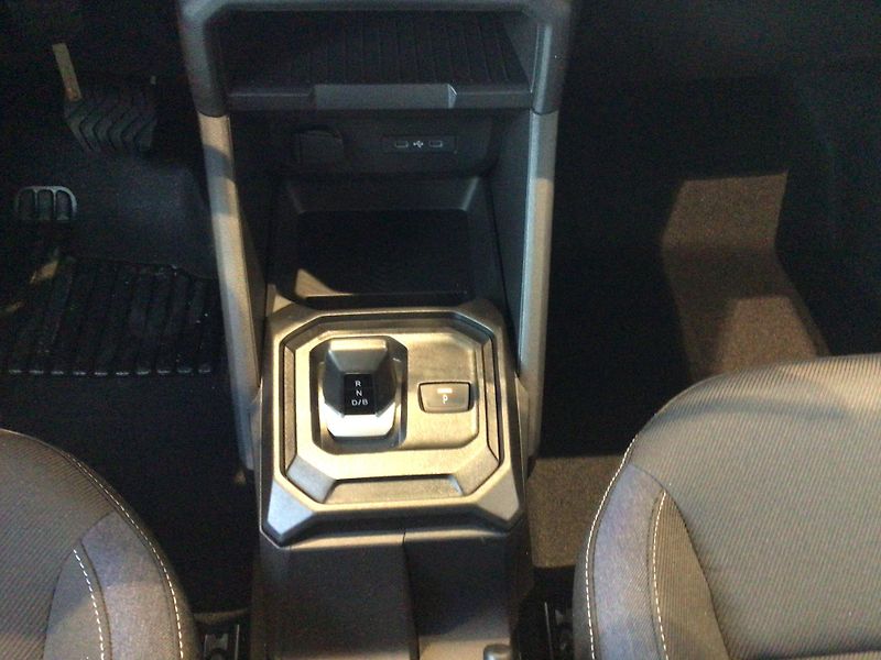Dacia Duster (2026) 1.8 HYBRID KAMERA SKLADEM HNED - fotka 12 z 16