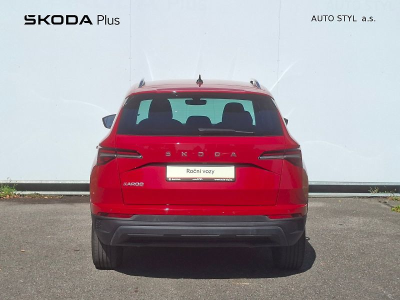 Škoda Karoq (2025) Top Selection 1,5 TSI 110 kW D - fotka 7 z 23