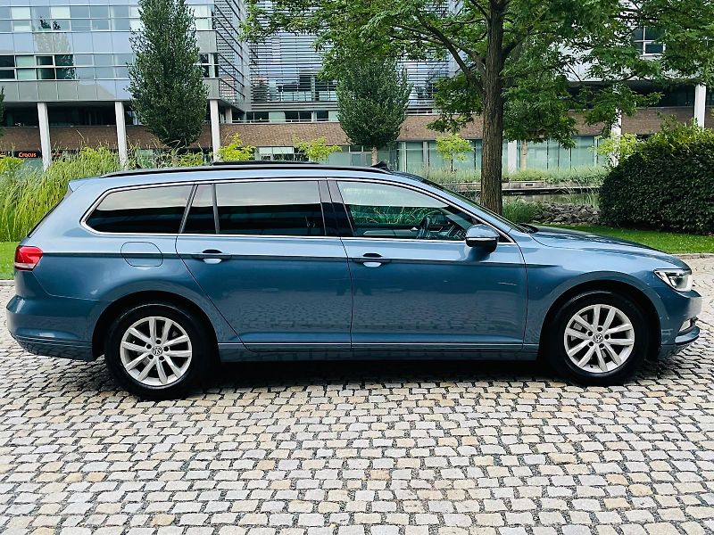 Volkswagen Passat 2.0TDI AUTOMAT VÝHŘEV SERVISKA - fotka 10 z 54