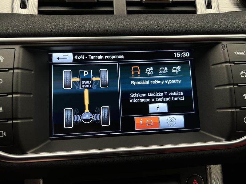 Land Rover Range Rover Evoque AWD HSE Si4 AUT - fotka 36 z 44