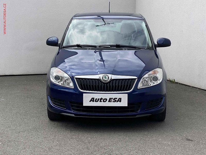 Škoda Fabia (2011) 1.2 TSi, Family - fotka 2 z 16