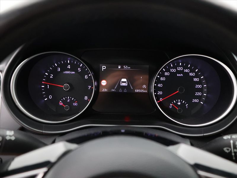 Kia Ceed 1,5 T-GDI 117kW DCT TOP DPH CZ - fotka 16 z 33