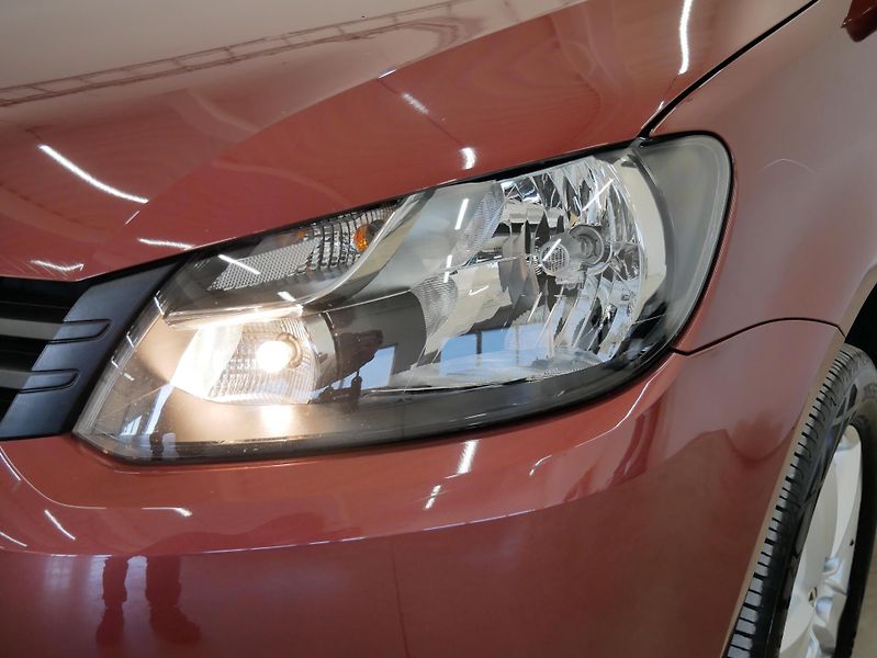 Volkswagen Caddy - fotka 9 z 21