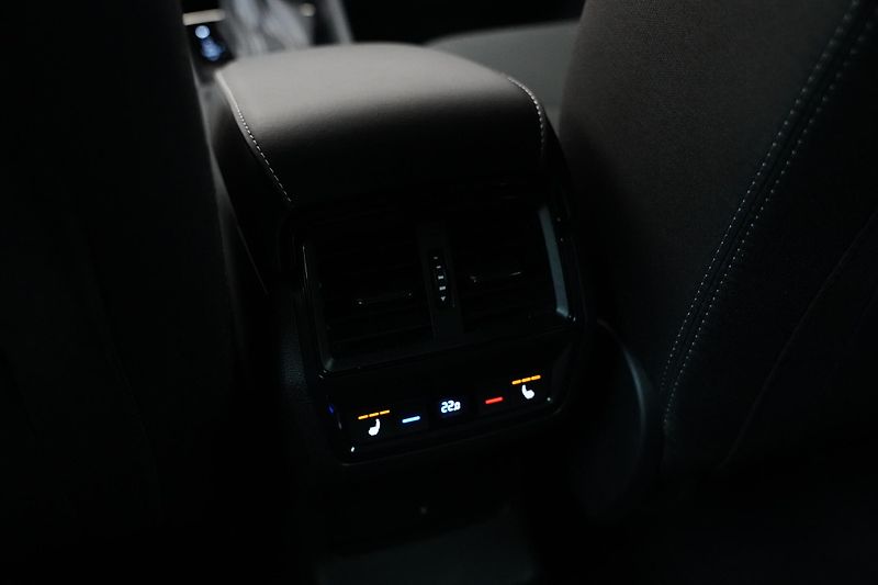 Škoda Karoq - fotka 27 z 30