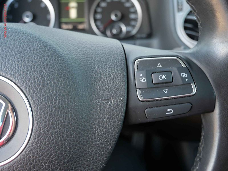 Volkswagen Tiguan (2013) 2.0TDi 4x4, Sport, DSG - fotka 12 z 25