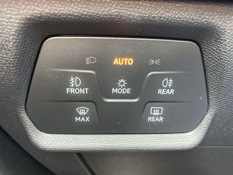 Cupra Formentor (2024) 1.5 TSI DSG - fotka 16 z 37