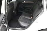 Volkswagen Passat 2,0 TDI 110 kW DSG Elegance Zá - náhled 14