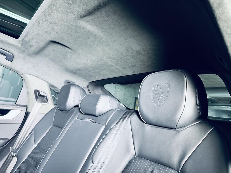 Porsche Cayenne (2024) S Coupe SPORTDESIGN MASAZ 3xTV - fotka 40 z 45