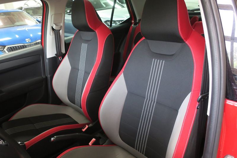 Škoda Fabia (2016) 1.2TSi Monte Carlo ČR - fotka 14 z 50