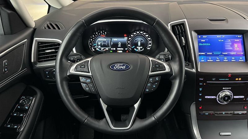 Ford S-MAX 2.0 Ecoblue AUT AWD Titanium - fotka 9 z 28
