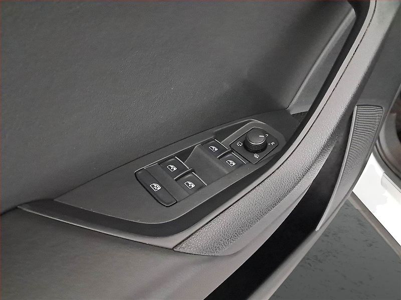 Škoda Kodiaq (2018) 2.0 TDI - fotka 16 z 19