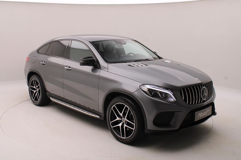 Mercedes-Benz GLE 350d 4MATIC AMG AUT CZ - fotka 16 z 53