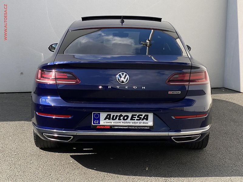 Volkswagen Arteon (2019) 2.0 TSi 4Motion, 1.maj,ČR - fotka 14 z 27