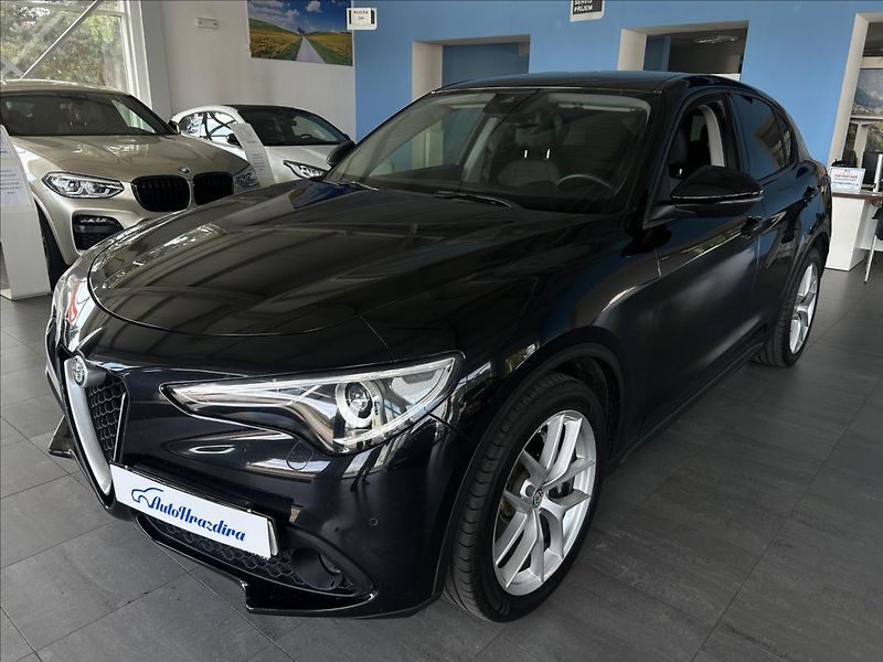 Alfa Romeo Stelvio 2,2   JTD 132kW,AUTOMAT,SERVIS - fotka 3 z 30