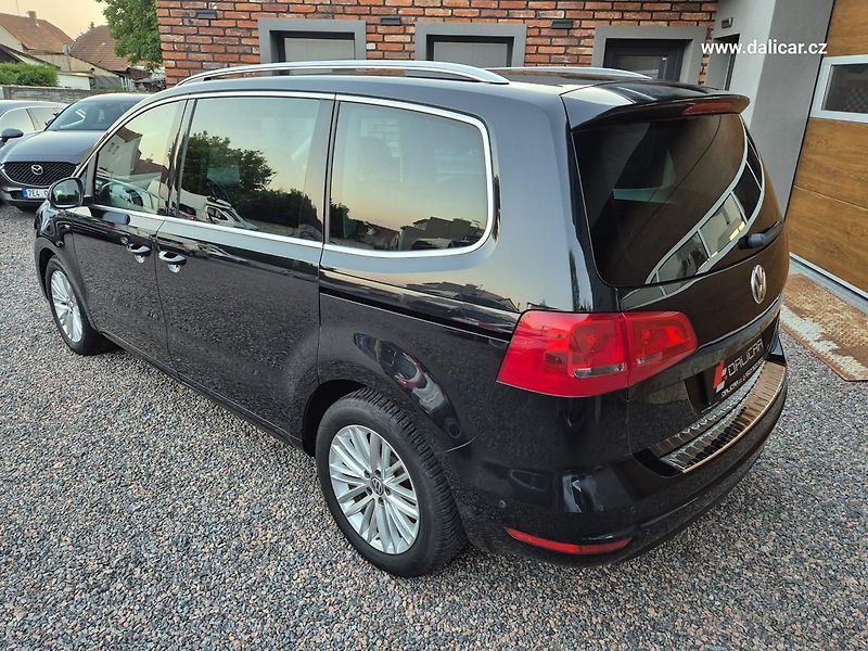 Volkswagen Sharan (2014) 2.0TDi 130KW Comfortline CUP - fotka 8 z 48
