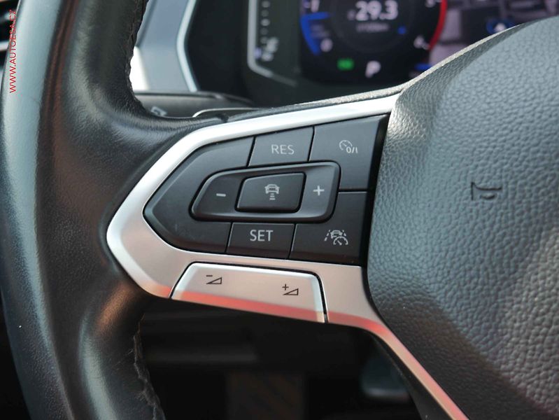Volkswagen Passat (2019) 2.0TDi, DSG, LED, navi - fotka 14 z 17