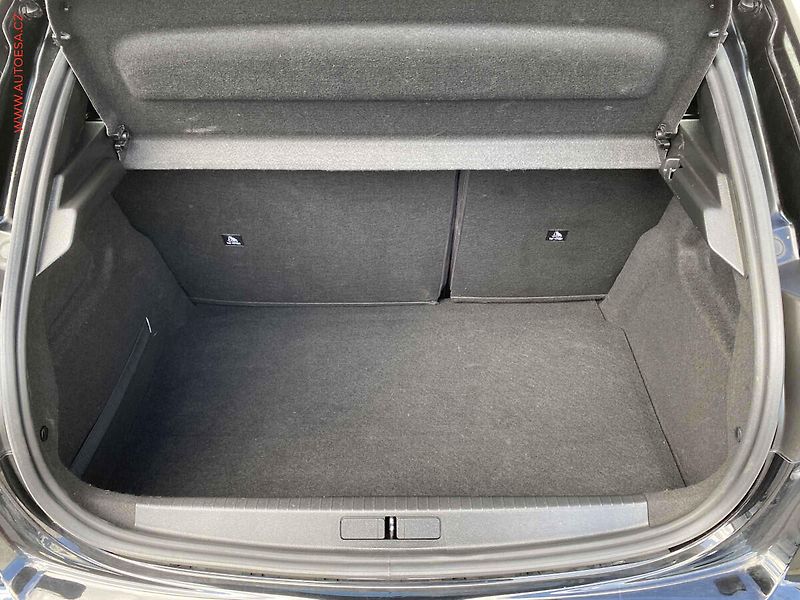 Peugeot 208 (2023) 1.2 PT, Active, AT, navi - fotka 7 z 18