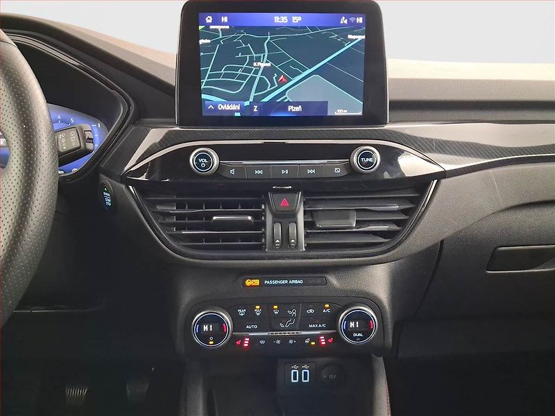 Ford Kuga (2021) ST-Line X 1.5 EcoBoost - fotka 12 z 22