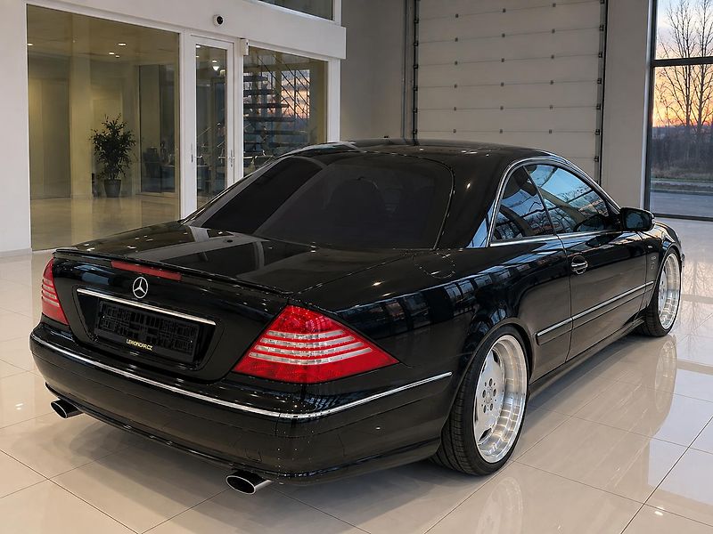Mercedes-Benz CL (2005) - fotka 7 z 18