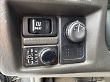 Nissan Patrol 3,0 Di GR Wagon 4X4 - náhled 25