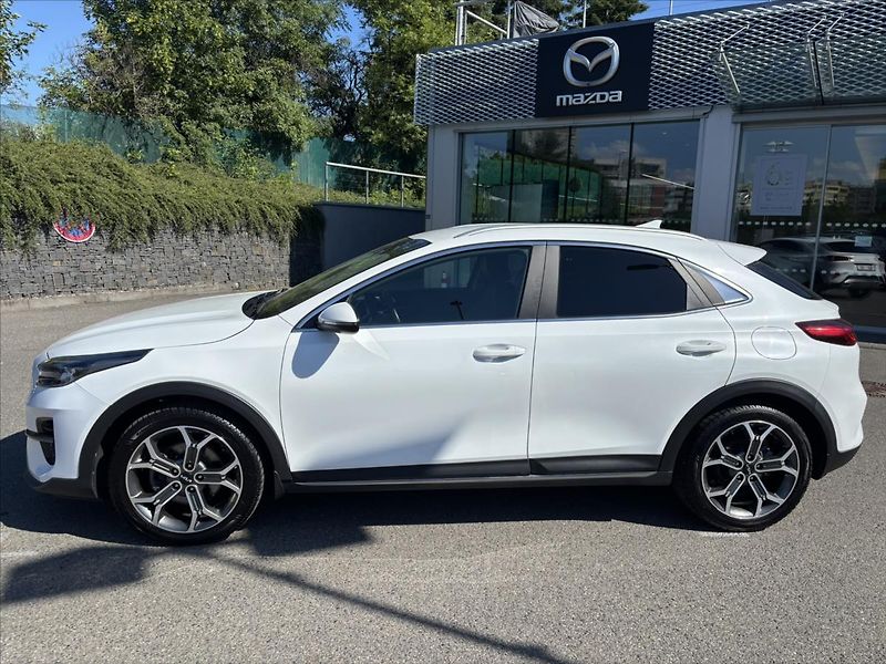 Kia XCeed 1,5 TGDi 118kW TOP ZÁRUKA KŮŽE - fotka 2 z 42