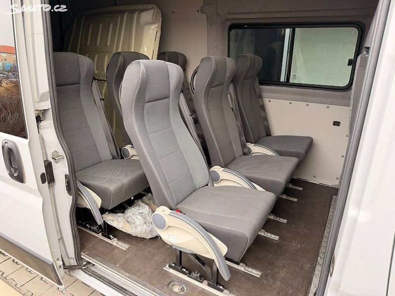 Fiat Ducato (2023) 2,2 140k L3H2 - 9 míst M1 - p - fotka 23 z 29