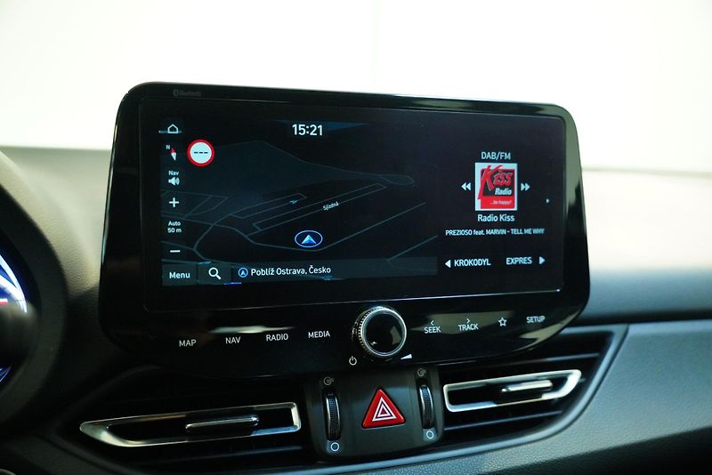 Hyundai i30 - fotka 18 z 24
