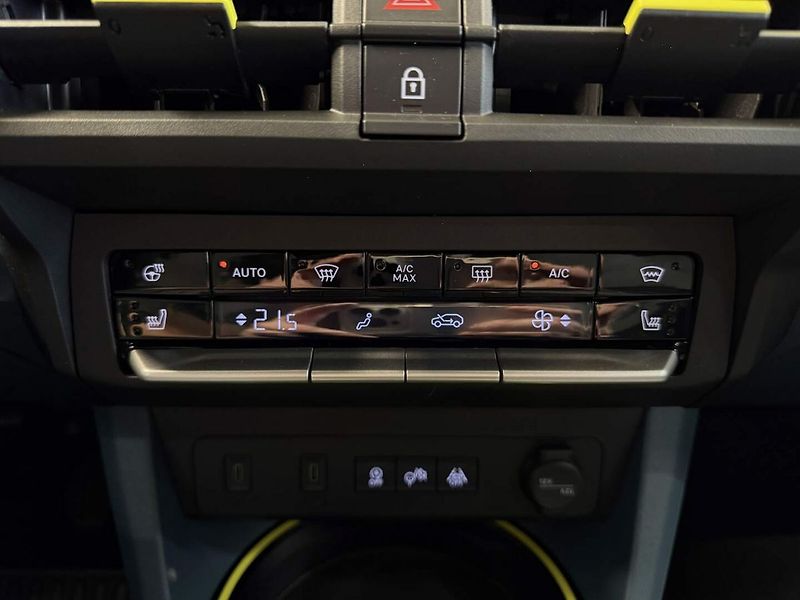 Fiat Grande Panda (2026) La Prima 1.2 Turbo 100k - fotka 5 z 17