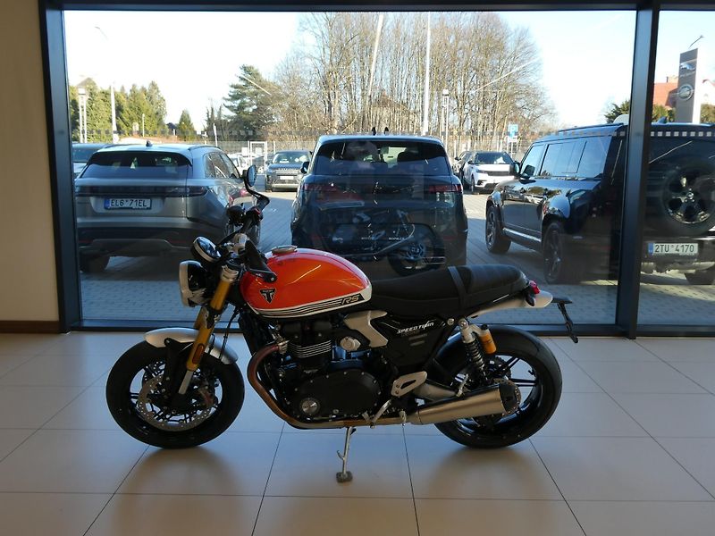 Triumph Speed Twin (2026) 1200 RS DEMO - fotka 6 z 9