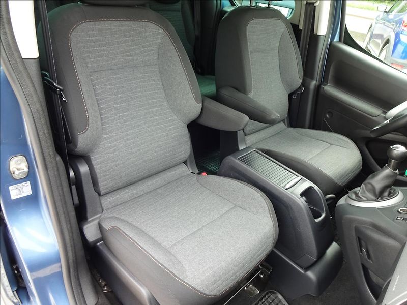 Citroën Berlingo 1,6 HDI 73kW - fotka 27 z 44