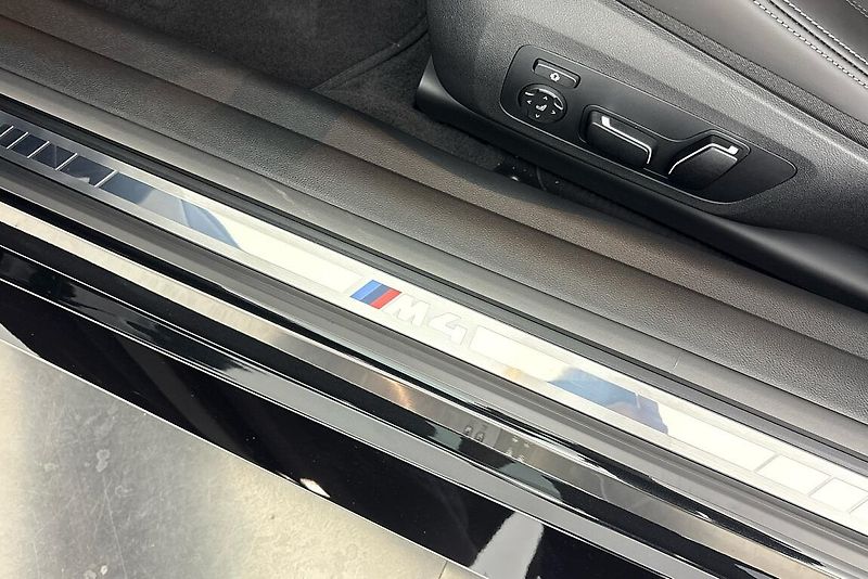BMW M4 Competition - fotka 16 z 25