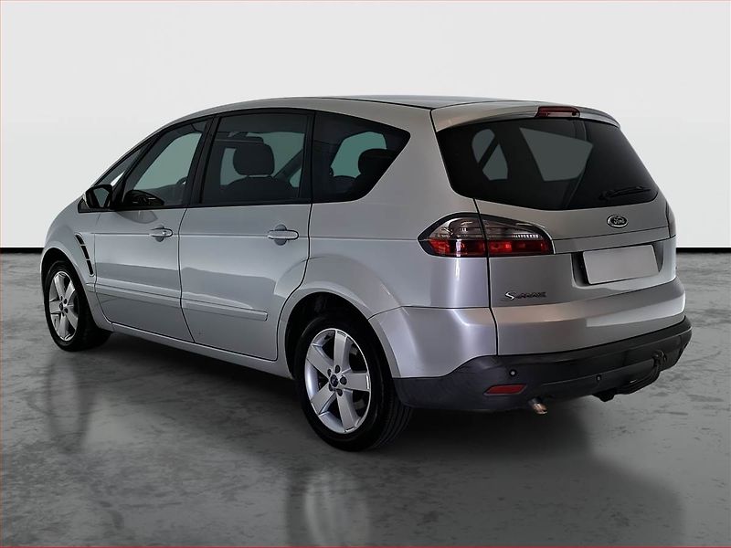 Ford S-MAX (2006) 2.0 TDCi, 7 míst, nová STK - fotka 4 z 17