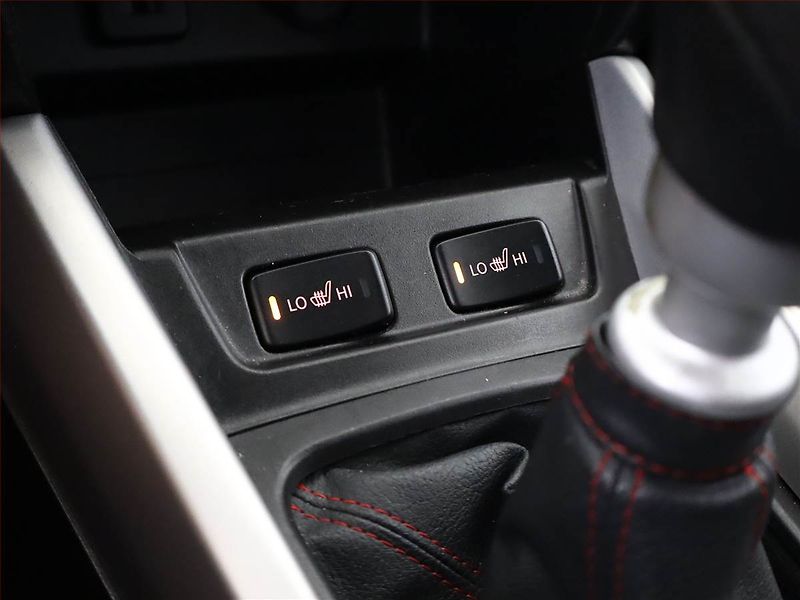 Suzuki Vitara (2017) 1.4 BoosterJet, 4X4, ČR,1.maj - fotka 18 z 18